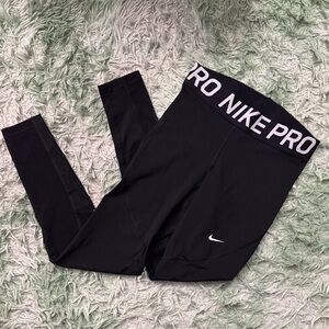 Nike Pro Woman Black Leggings